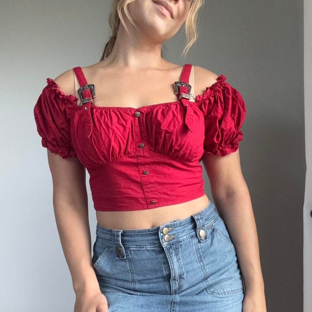 Red western puff sleeve crop
